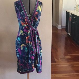 💖BCBGMAXAZRIA  XS wrap dress new never worn